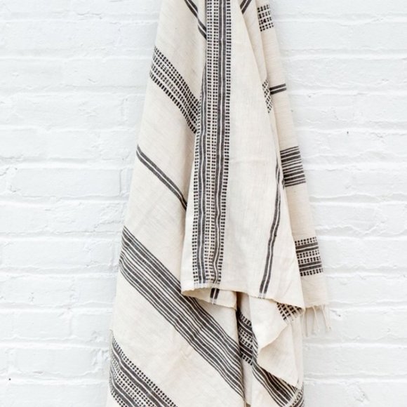 Handwoven Towel - Picture 2 of 3